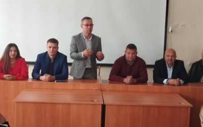 Учащиеся встретились и с выпускниками колледжа