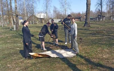 На огромной территории колледжа силами учащихся и работников постоянно поддерживается порядок.
