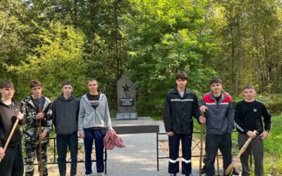 Наведение порядка на братской могиле